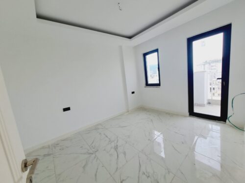 Продается пустая квартира 1+1 (64 м²) на 5 этаже в
