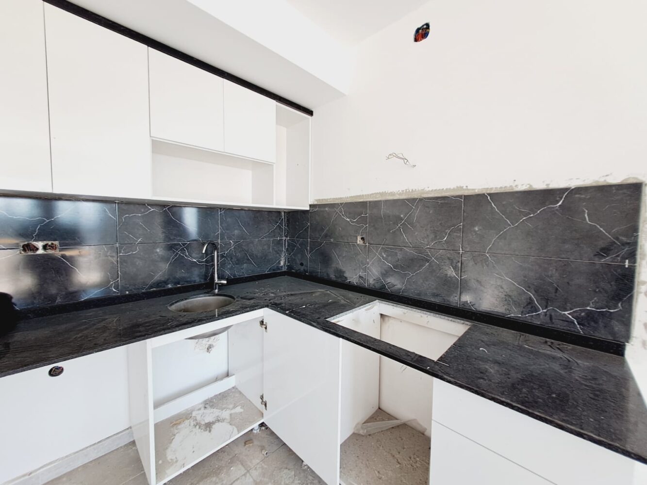 Новая квартира 1+1 в комплексе YILDIRIM ROYAL, Авсаллар (Алания)