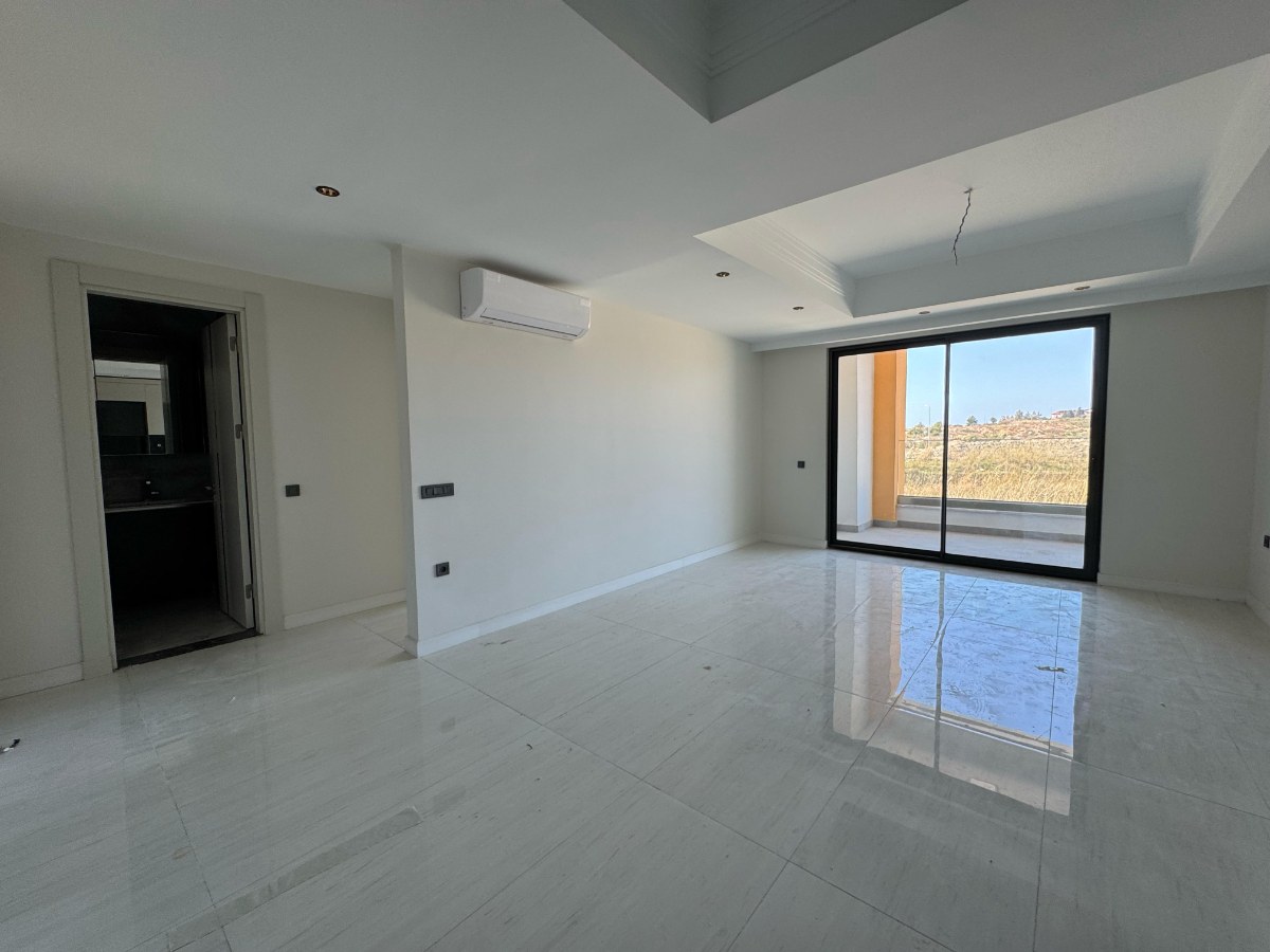 Квартира 1+1 в комплексе Azura World, Тюрклер — 81 м², стиль и комфорт у моря