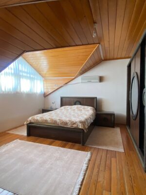 Просторная дуплекс-квартира 2+1 в KARADUMAN APT., Oba, Алания — комфорт и стиль на Средиземноморском побережье