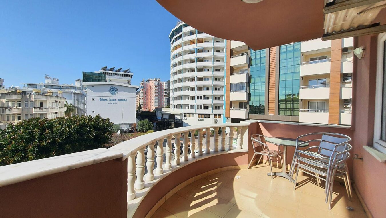 Квартира 2+1 в центре Алании в комплексе Toprak 4