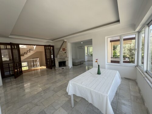 Недвижимость от застройщика. Турция. Просторная вилла 3+2 в историческом центре Алании Kale — уют, стиль и престиж у Средиземного моря