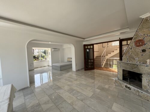 Недвижимость в Меркез