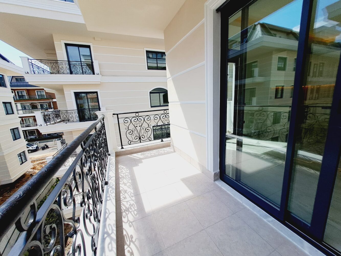 Современная квартира 1+1 с юго-восточной экспозицией в центре Алании