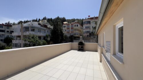 Недвижимость в Меркез